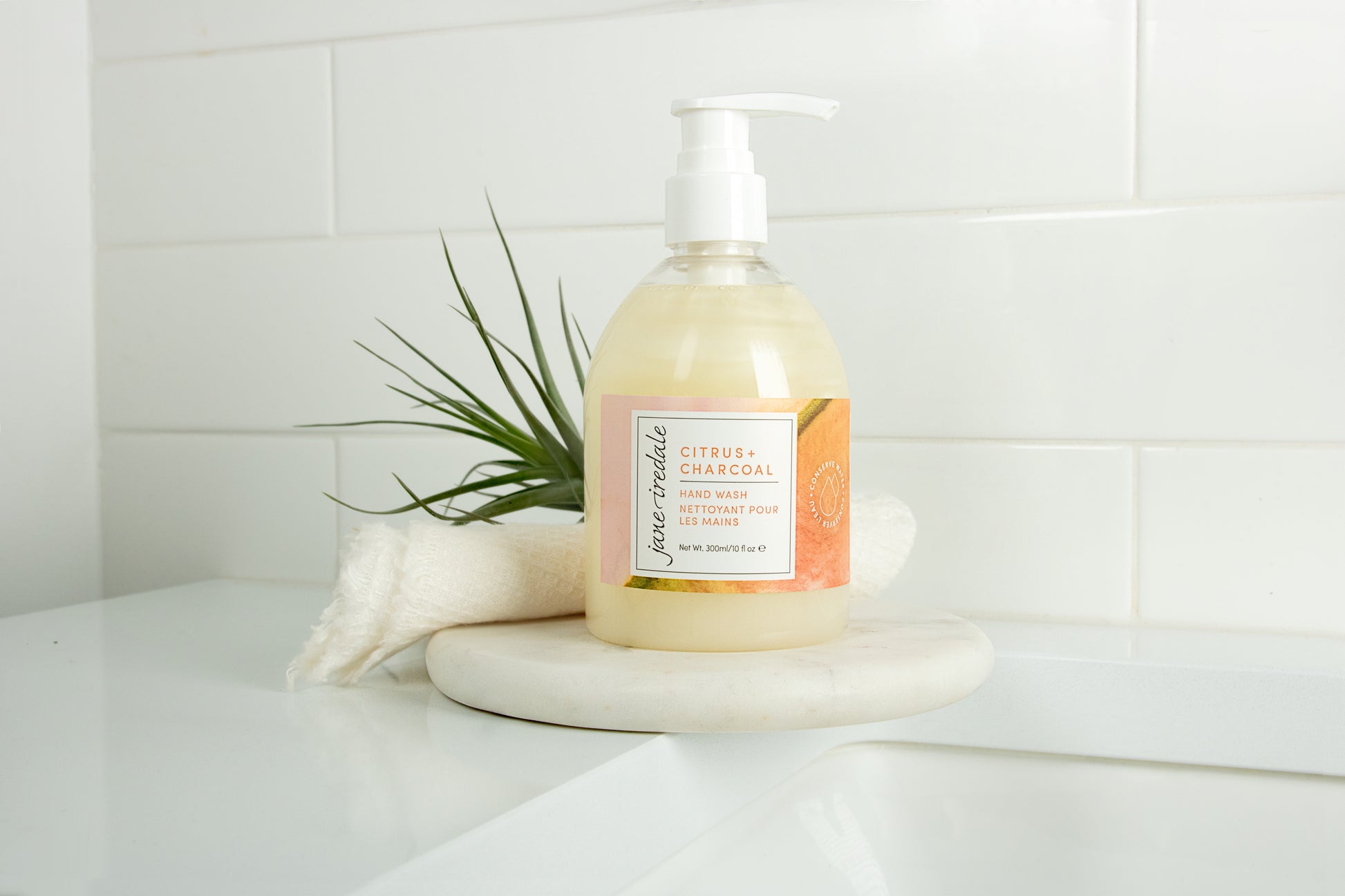 Jane Iredale - Citrus + Charcoal Hand Wash